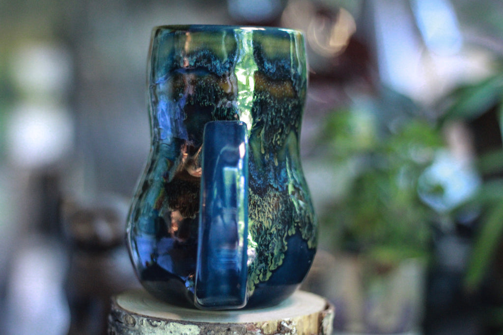 09-D Moody Blues Gourd Mug, 22 oz.