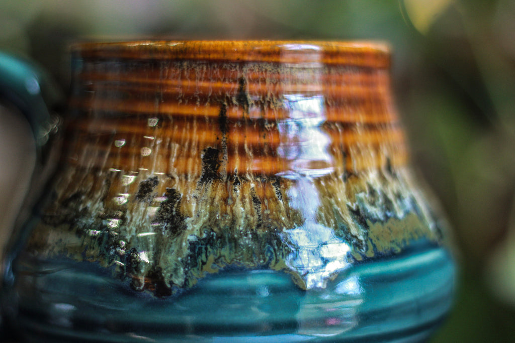 011-D Molten Cheetah Textured Mug, 20 oz.