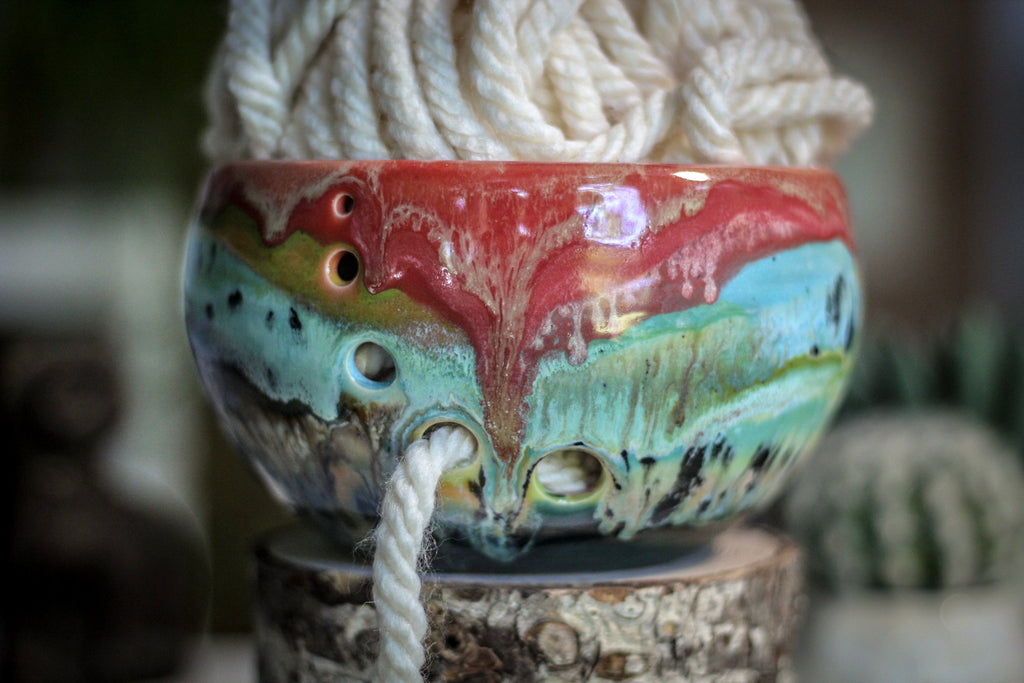 09-C "Fun" Yarn Bowl