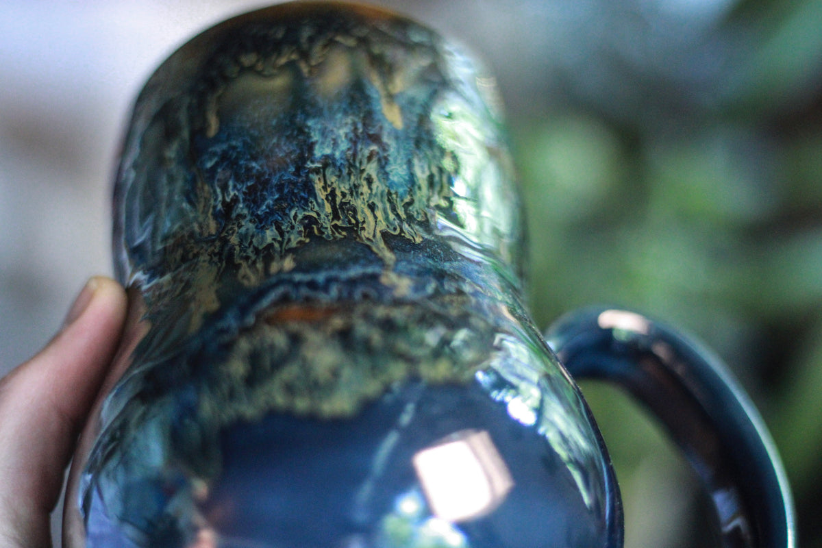 09-D Moody Blues Gourd Mug, 22 oz.