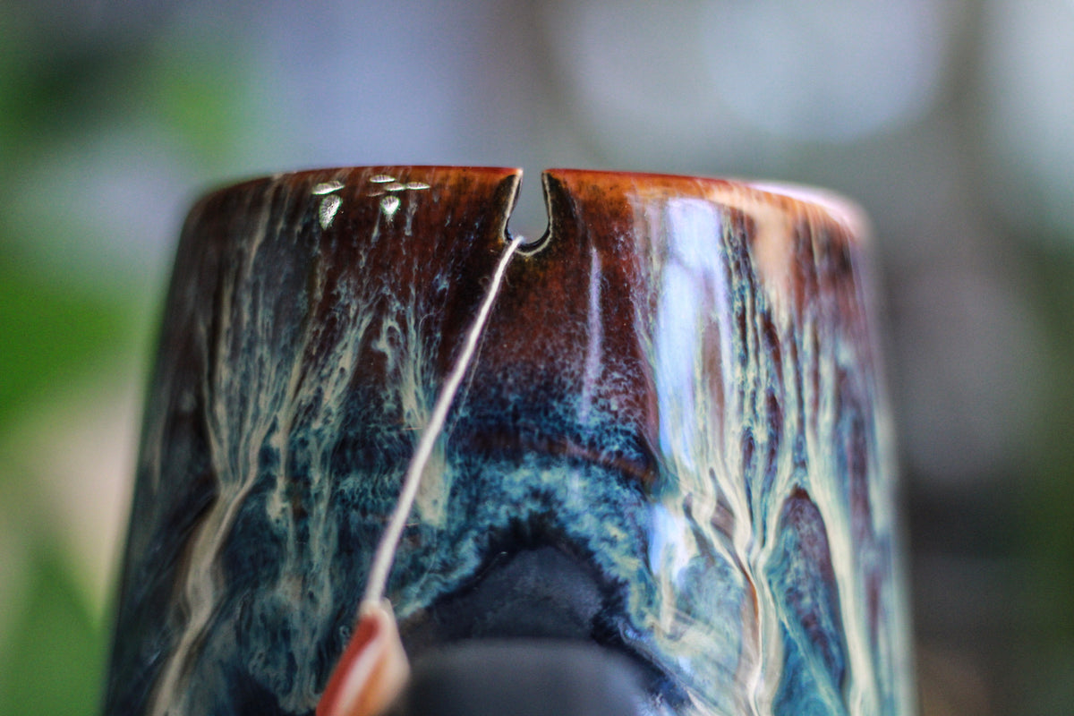 12-D New Wave Notched Textured Mug - TOP SHELF, 24 oz.