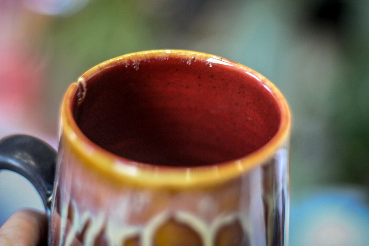 11-D New Wave Textured Notched Mug - TOP SHELF, 18 oz.