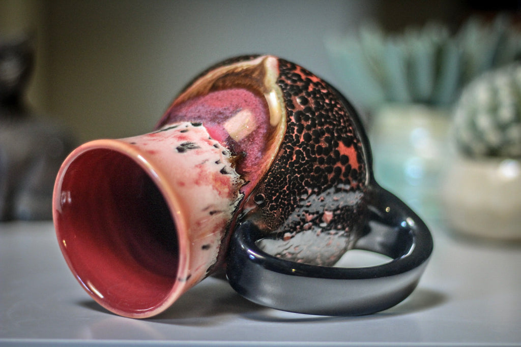 01-B Coral Mountain Lava Flared Acorn Mug - ODDBALL, 18 oz. - 10% off