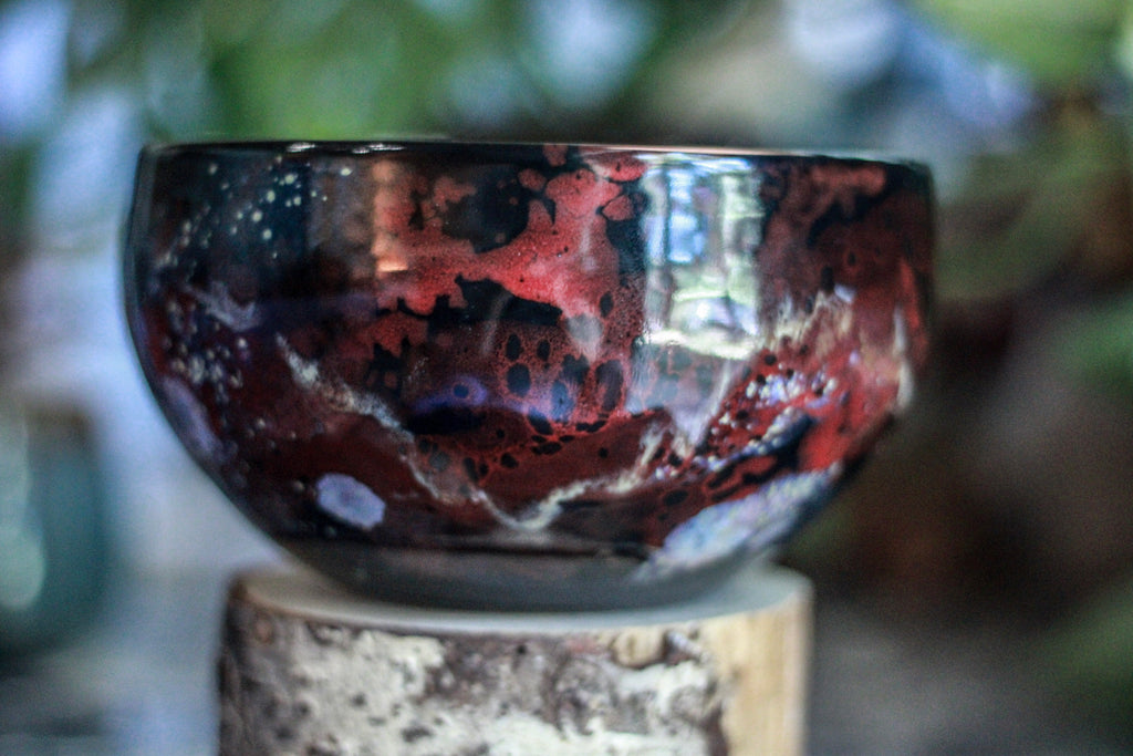 23-A Scarlet Stellar Bowl, 29 oz.