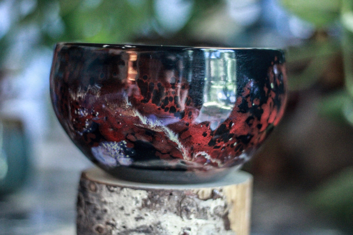 23-A Scarlet Stellar Bowl, 29 oz.