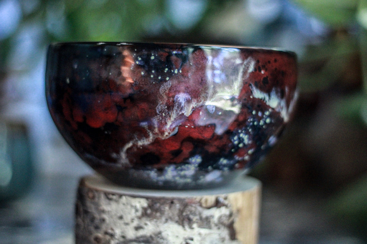 23-A Scarlet Stellar Bowl, 29 oz.