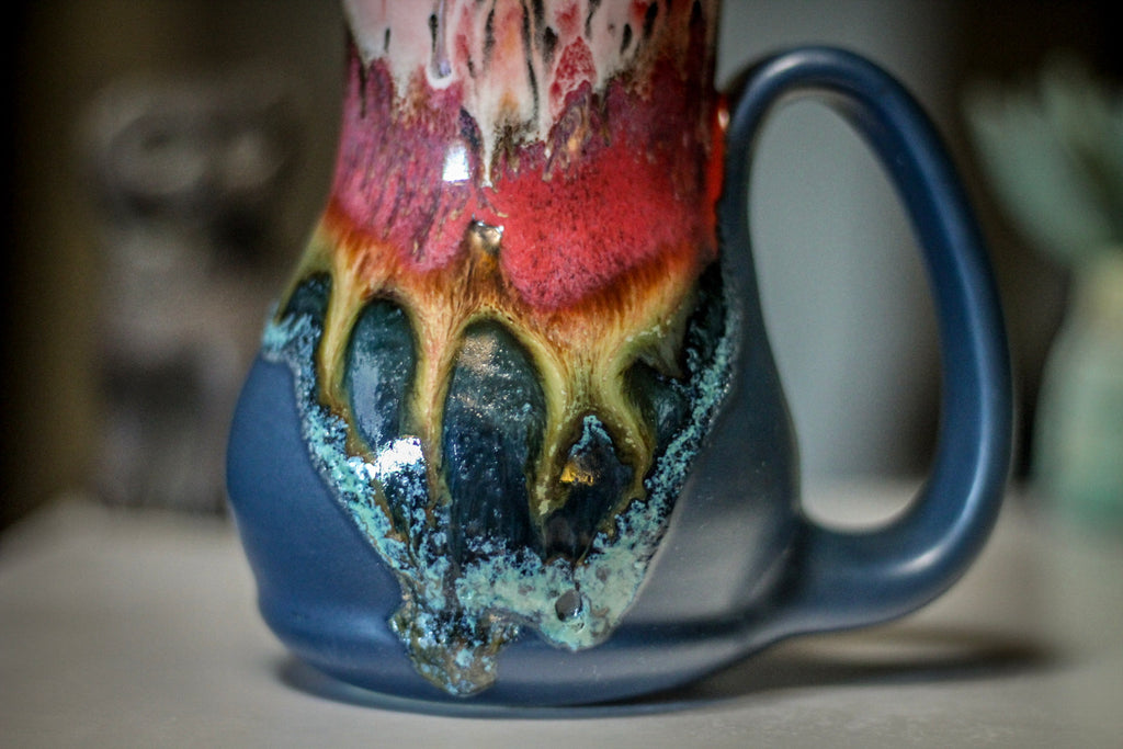10-A Coral Mountain Meadow Barely Flared Acorn Mug - MISFIT, 20 oz. - 25% off