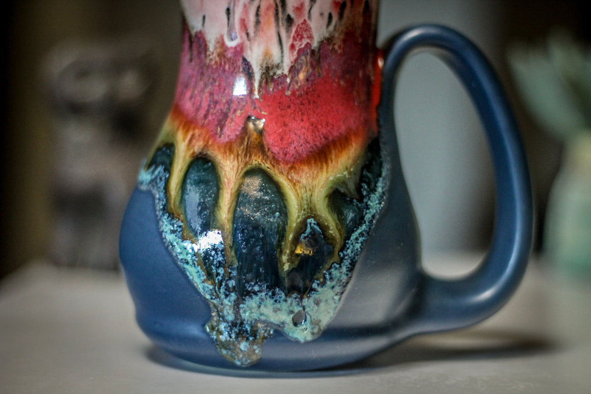 10-A Coral Mountain Meadow Barely Flared Acorn Mug - MISFIT, 20 oz. - 25% off