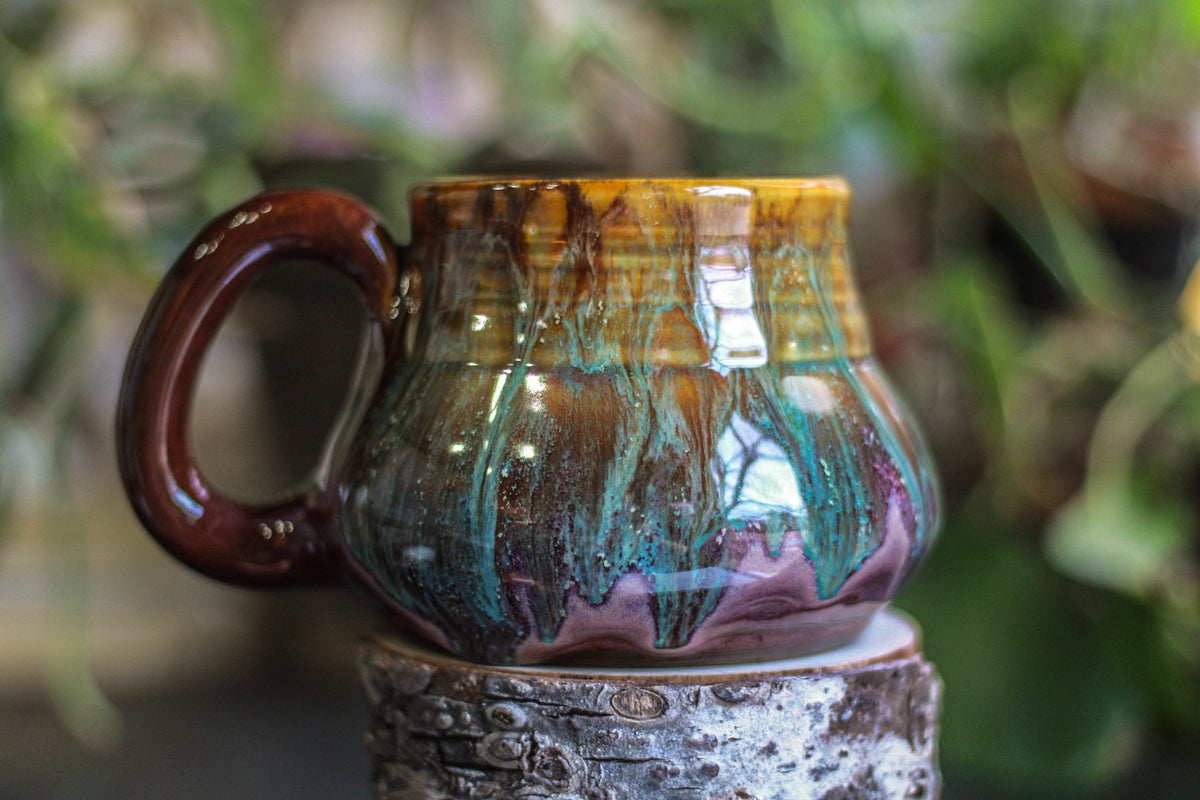 12-D Aqua Falls Acorn Mug - MINOR MISFIT, 24 oz. - 10% off