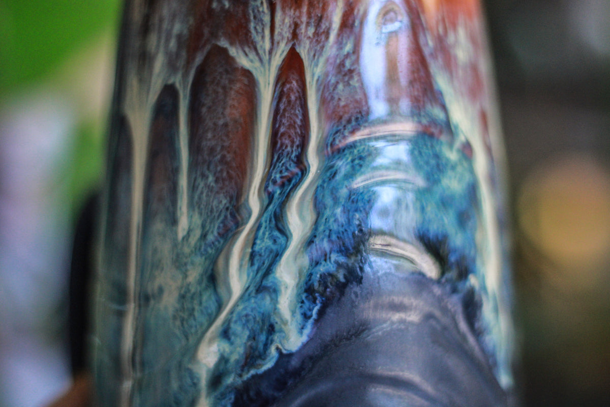 12-D New Wave Notched Textured Mug - TOP SHELF, 24 oz.
