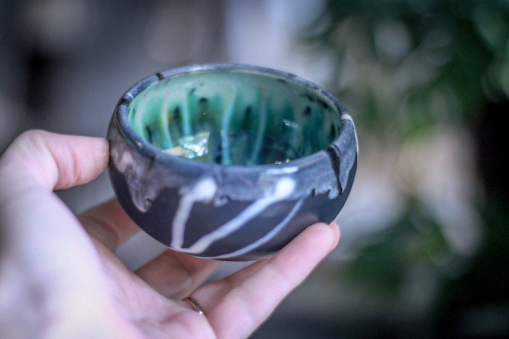 11-E Champlain Shale Small Treasure Bowl - MISFIT, 5 oz. - 10% off