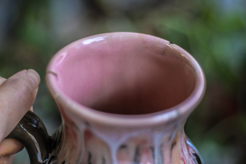 01-D Granny's Boudoir Flared Notched Textured Mug - TOP SHELF MISFIT, 20 oz.
