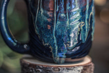 Load image into Gallery viewer, 10-D New Wave Textured Mug, 26 oz.