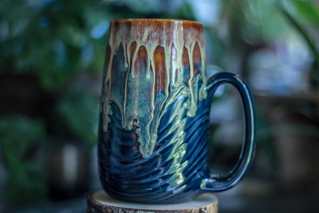 12-D New Wave Textured Mug - TOP SHELF, 26 oz.