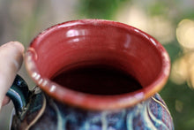 Load image into Gallery viewer, 13-D New Wave Flared Notched Mug, 27 oz.