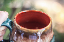 Load image into Gallery viewer, 11-F Molten Caramel Notched Textured Acorn Mug, 13 oz.