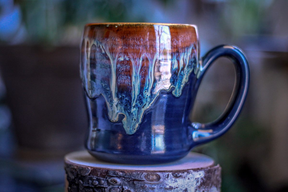 11-D New Wave Textured Mug, 12 oz.