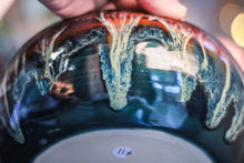 Load image into Gallery viewer, 11-D New Wave Bowl, 42 oz.