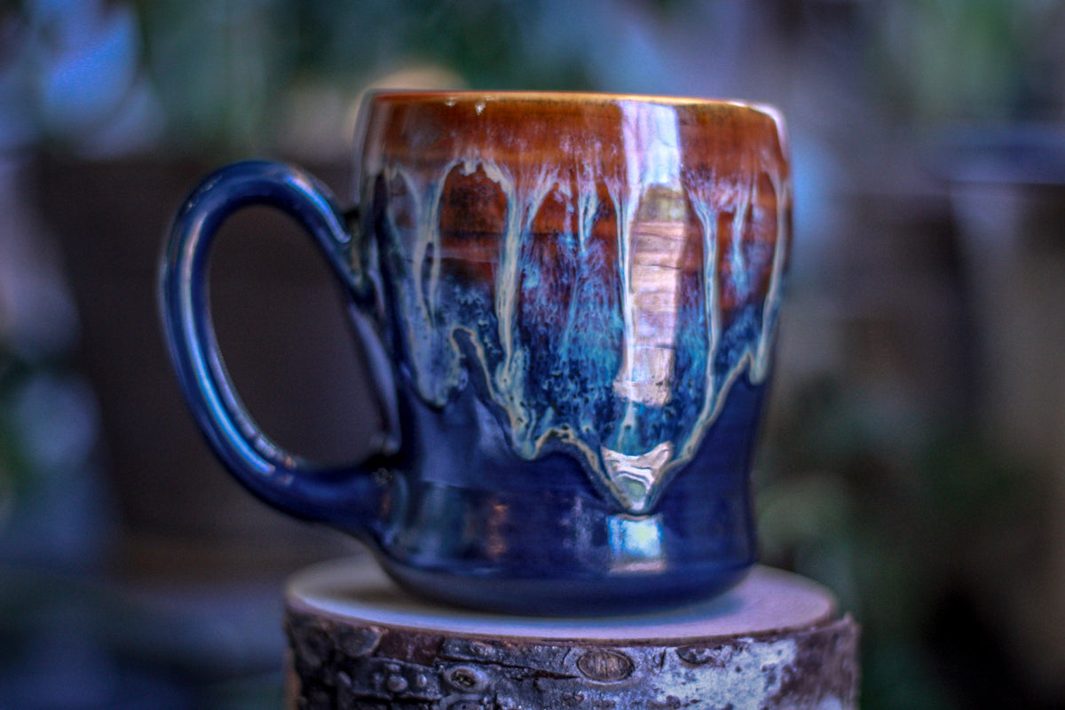 11-D New Wave Textured Mug, 12 oz.