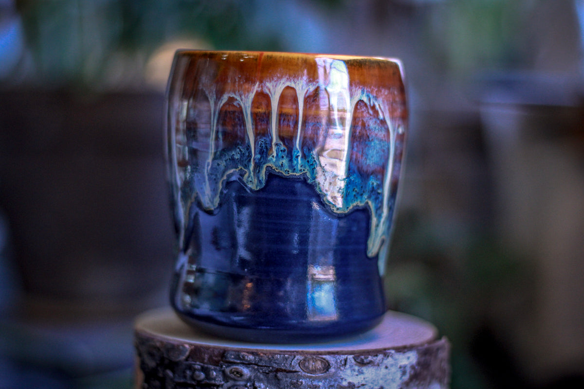 11-D New Wave Textured Mug, 12 oz.