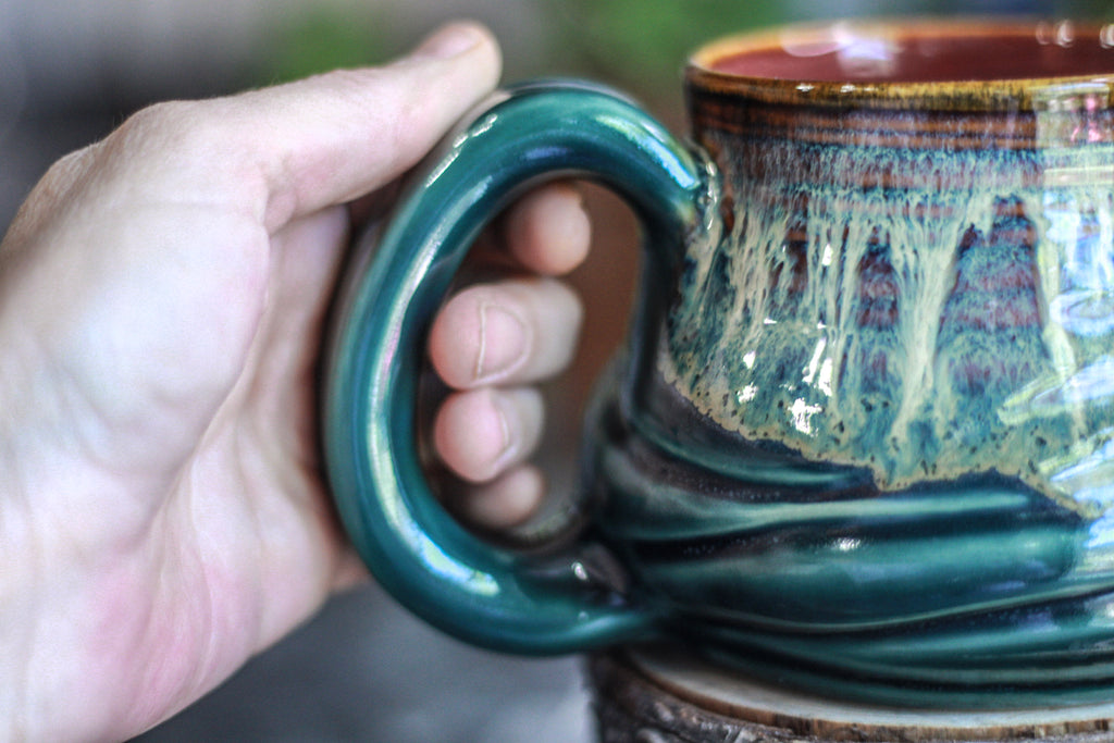 11-D New Wave Textured Squat Mug - TOP SHELF, 20 oz.