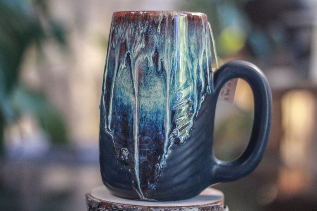 12-D New Wave Textured Notched Mug - MISFIT, 22 oz. - 25% off