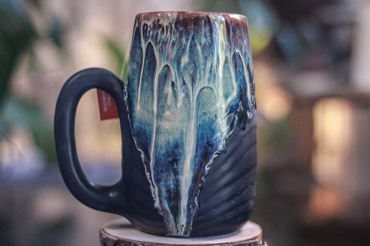 12-D New Wave Textured Notched Mug - MISFIT, 22 oz. - 25% off