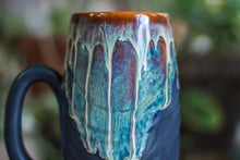 Load image into Gallery viewer, 11-D New Wave Textured Mug, 24 oz.