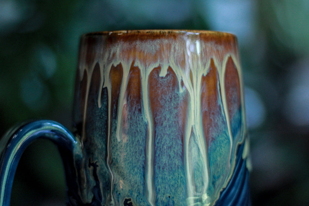 12-D New Wave Textured Mug - TOP SHELF, 26 oz.