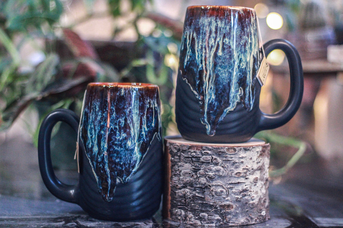 12-D New Wave Notched Textured Mug Set, 22 oz. (each)