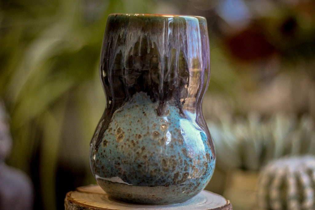 11-F EXPERIMENT Gourd Mug, 17 oz.