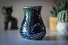 Load image into Gallery viewer, 15-E Astral Wave Barely Flared Textured Cup, 14 oz.