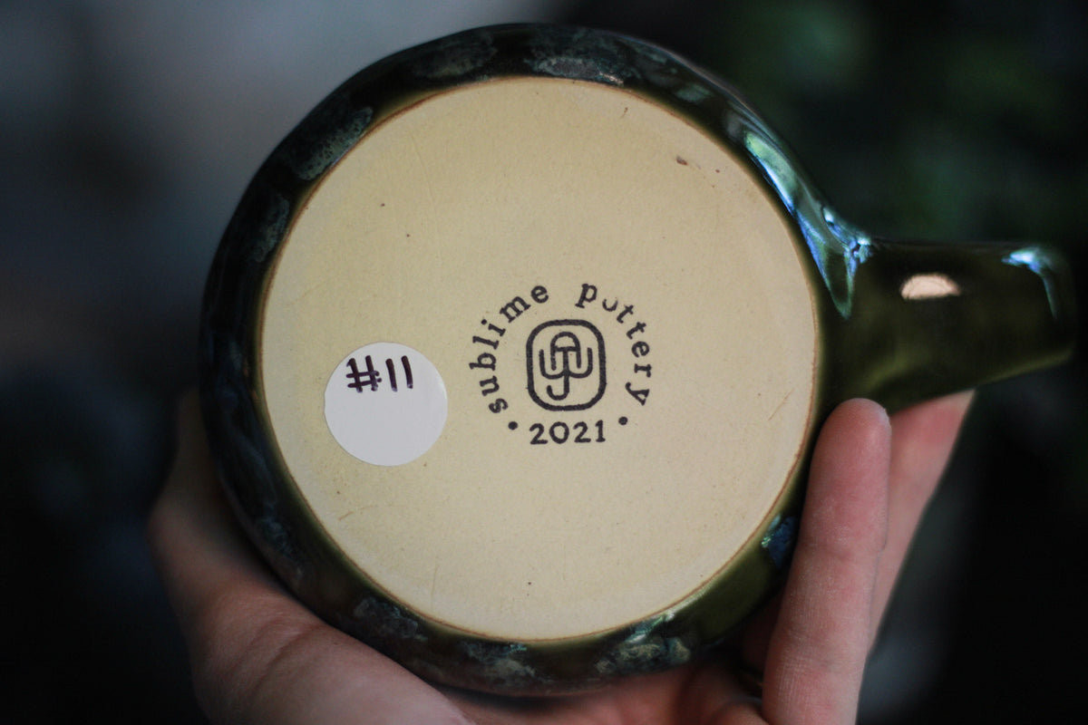11-E Mossy Wave Squat Gourd Mug, 14 oz.