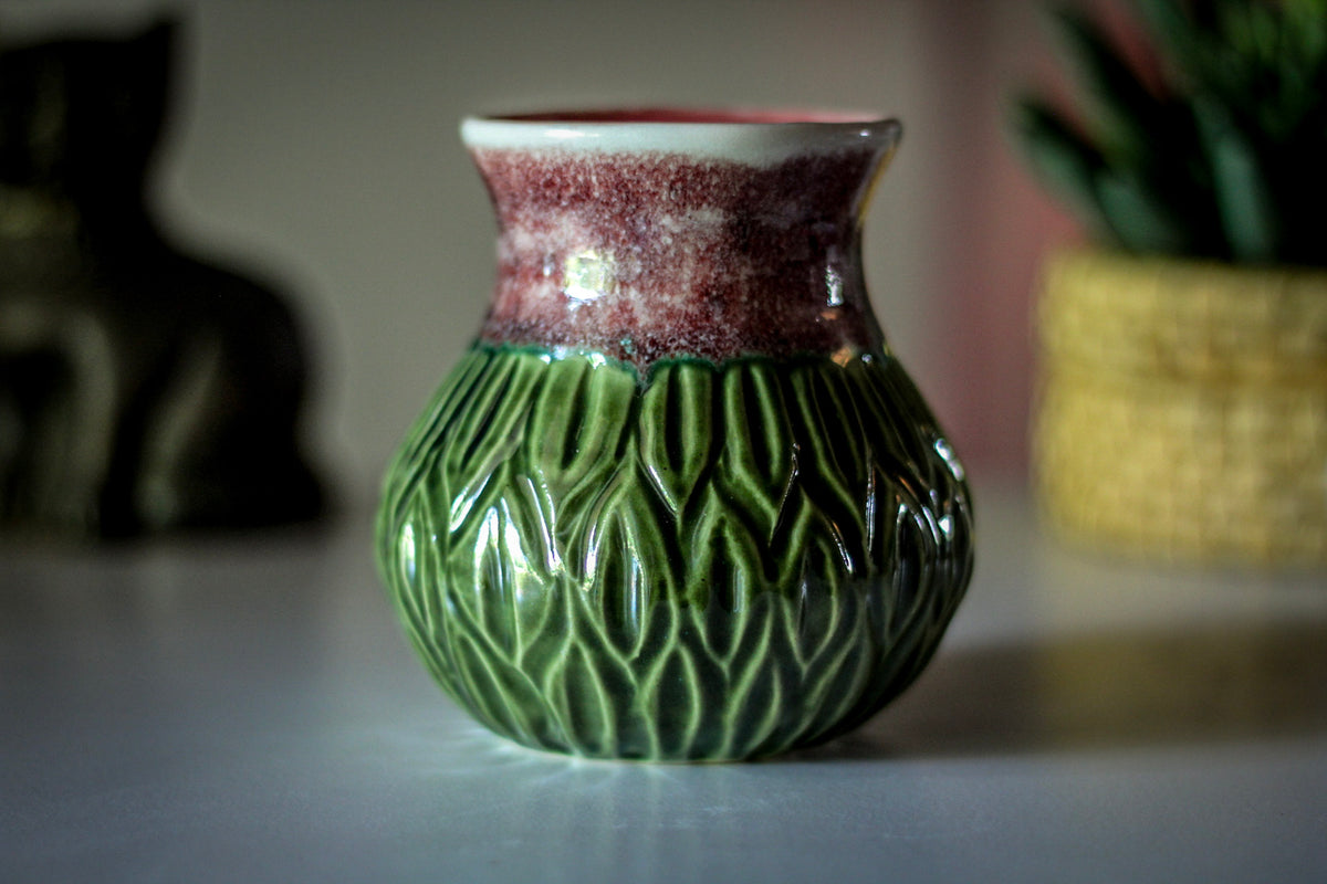 14-F PROTOTYPE Flared Textured Cup, 14 oz.