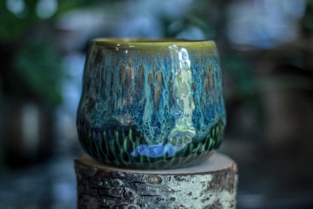 13-E Mossy Wave Textured Squat Gourd Mug, 16 oz.