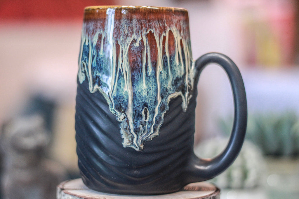 13-D New Wave Textured Stein Mug - TOP SHELF, 21 oz.