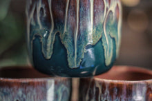 Load image into Gallery viewer, 11-F New Wave Divot Cup, 14 oz.
