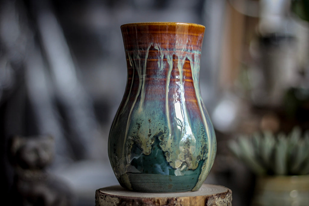 13-D New Wave Cup/Vase, 19 oz.