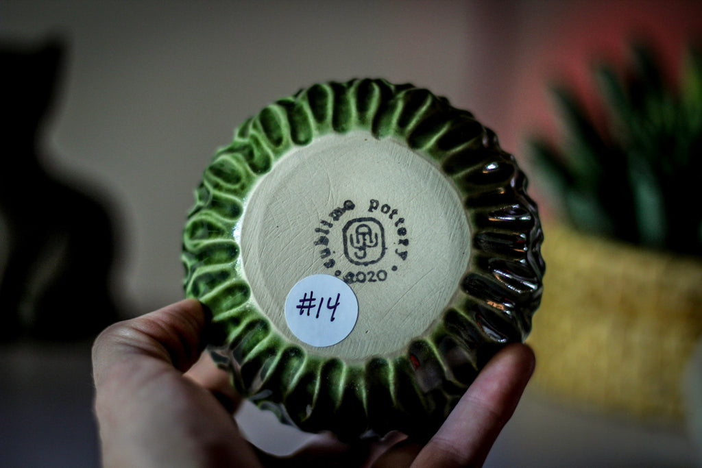 14-F PROTOTYPE Flared Textured Cup, 14 oz.