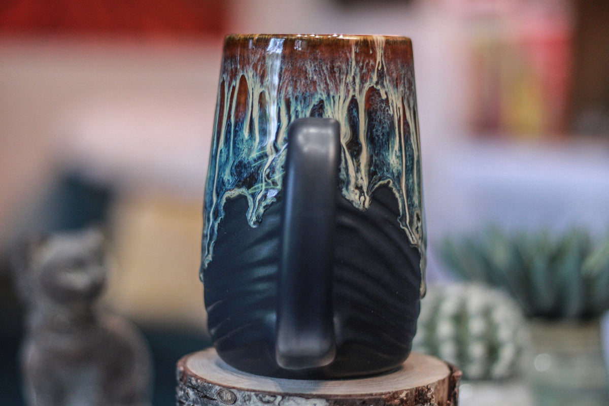 13-D New Wave Textured Stein Mug - TOP SHELF, 21 oz.