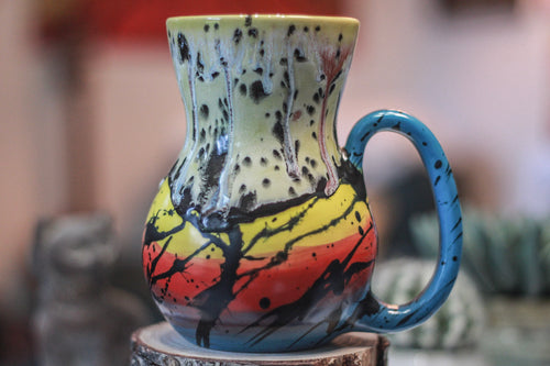 02-B Corona Flow Flared Mug, 21 oz.