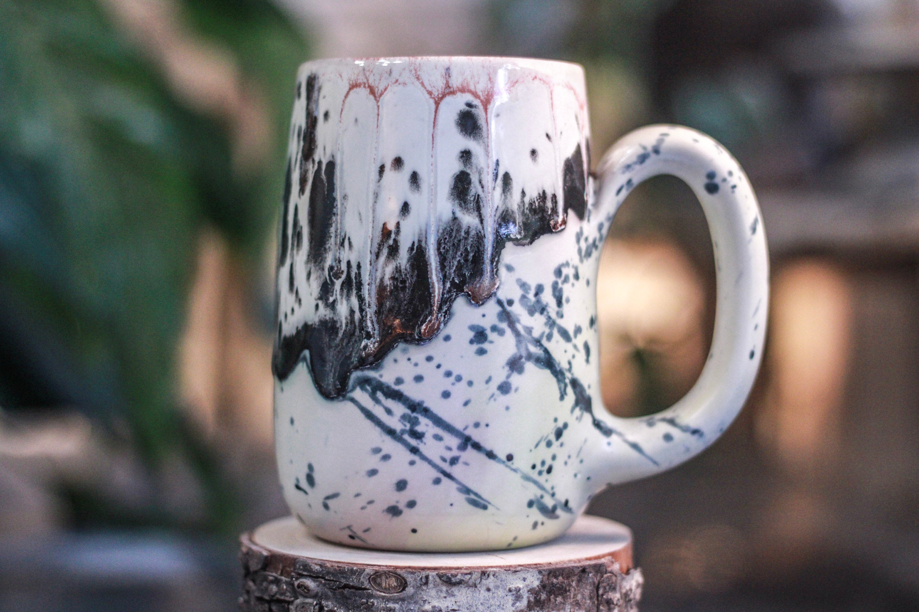 02-D Corona Flow Variation Mug - MINOR MISFIT, 22 oz. - 10% off