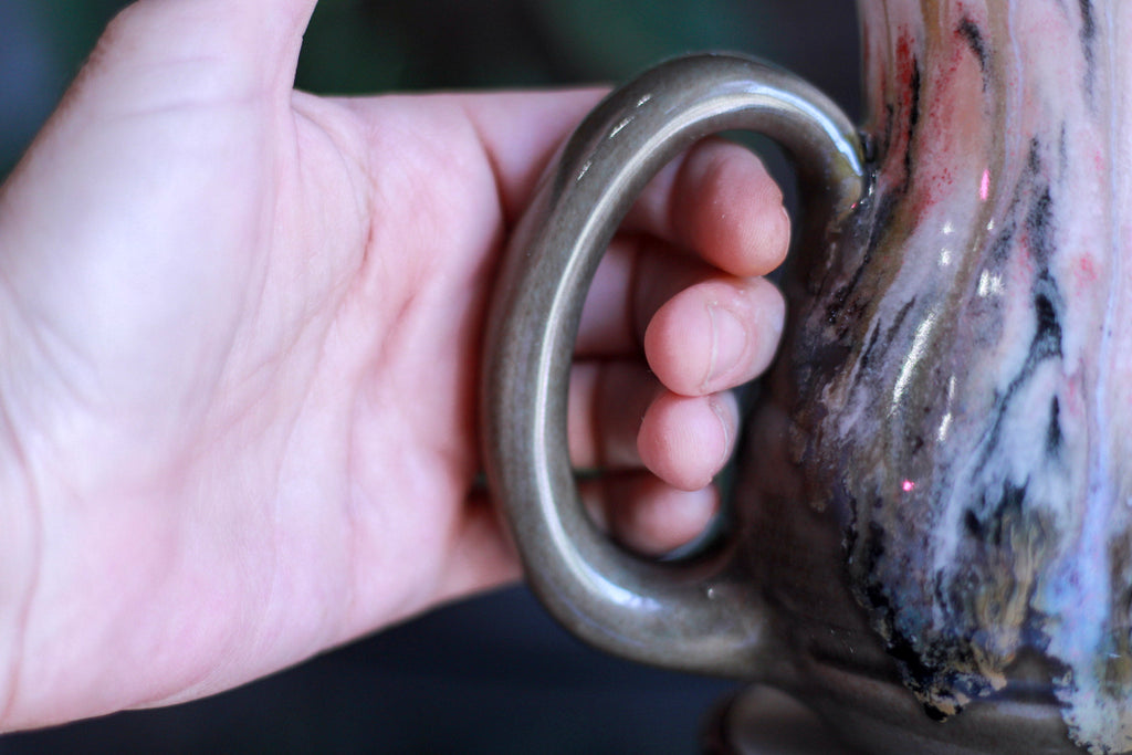 12-D Granny's Lace Barely Flared Acorn Mug - MISFIT, 22 oz. - 15% off