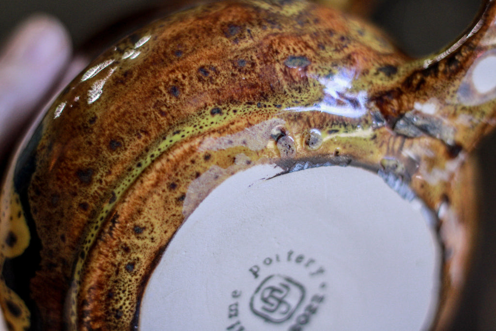 15-D Bumblebee Jasper Variation Acorn Mug - MISFIT, 16 oz. - 25% off