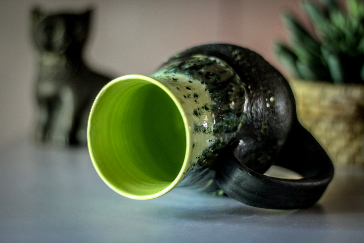 14-A Dragon Barely Flared Acorn Mug - MISFIT, 20 oz. - 25% off