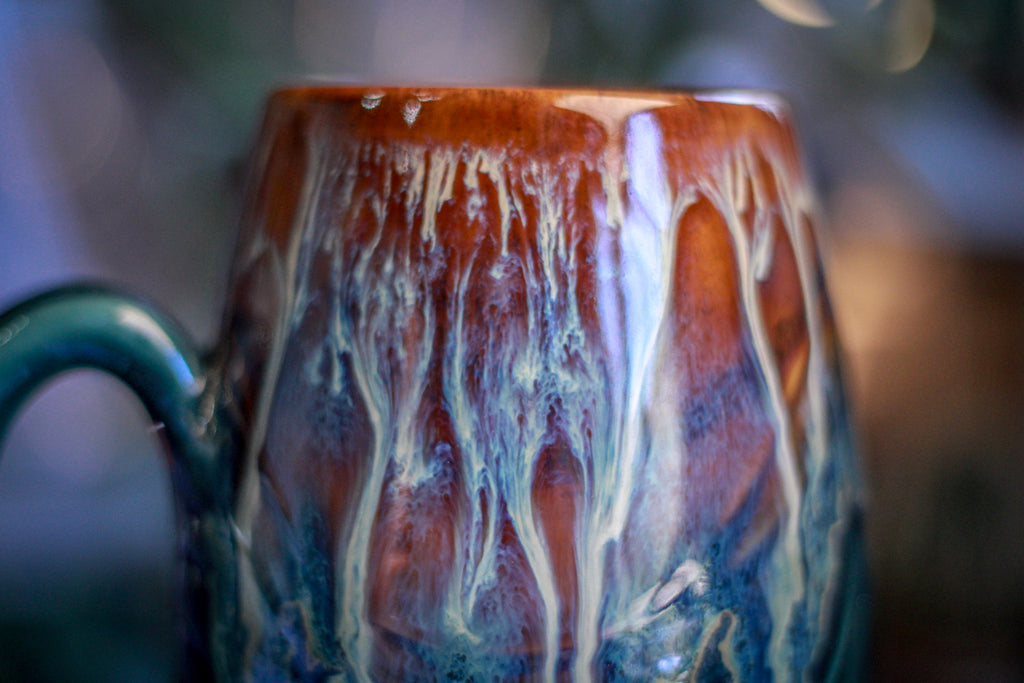14-D New Wave Textured Mug - TOP SHELF, 25 oz.