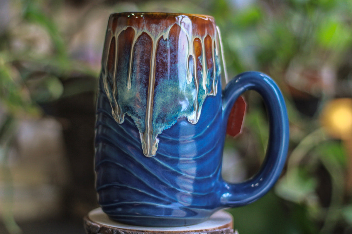 14-D New Wave Notched Textured Mug - MINOR MISFIT, 24 oz. - 10% off