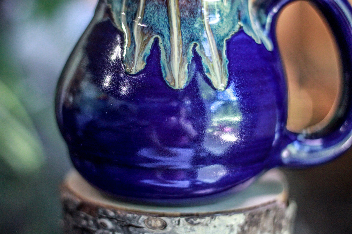 13-D New Wave Flared Acorn Mug, 23 oz.