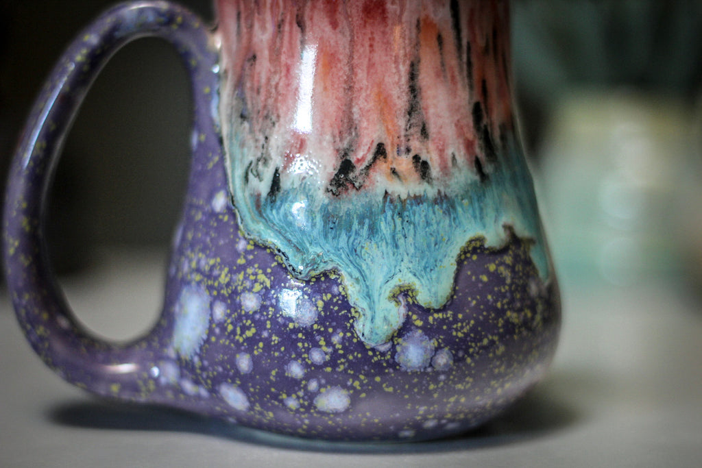 13-D Coral Meadow Barely Flared Mug, 17 oz.