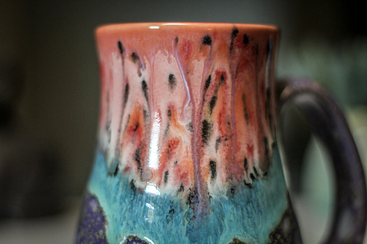 13-D Coral Meadow Barely Flared Mug, 17 oz.